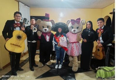 mariachis quito